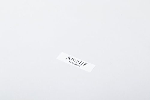 Egyedi nyomott bevarrható ruhacímke