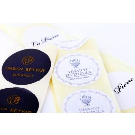 Egyedi öntapadós címke, papír anyagú