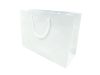 Zsinórfüles papírtáska 32x12x23 cm (fekvő) fehér