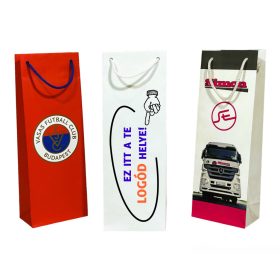 Egyedileg logózott zsinórfüles italtasak